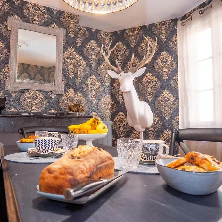 La Bleue Couette-café